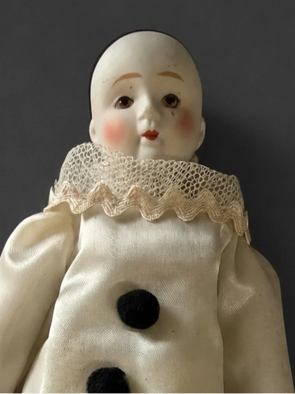 70s 80s Pierrot mime clown porcelain doll, cloth body.  Lace collar. 7